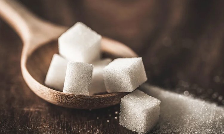 লিভারের ক্ষতি করে যেসব খাবার