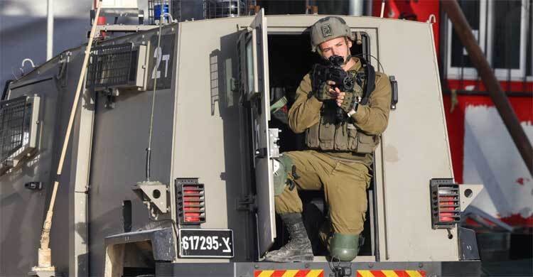  গাজায় ১৫ স্বাস্থ্যকর্মীকে গুলি করে হত্যা করেছে ইসরায়েল