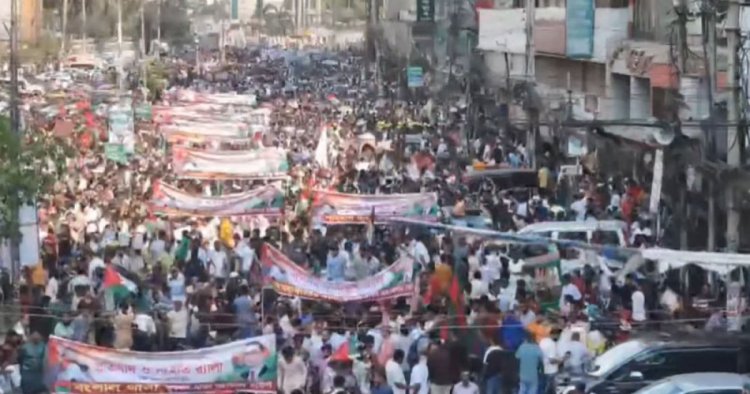 ইসরায়েলি গণহত্যার প্রতিবাদে বিএনপির র‌্যালি লোকারণ্য