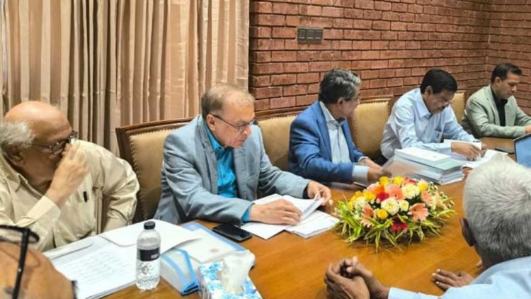 রাষ্ট্র সংস্কারে সবাই একমত, প্রাথমিক আলোচনা শেষ মে মাসে: আলী রীয়াজ