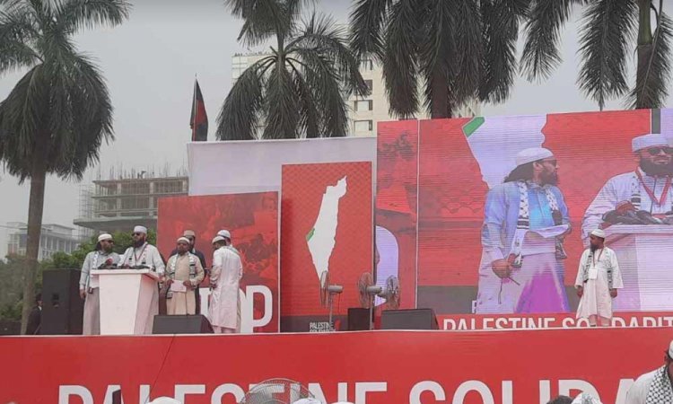 এই জনসমুদ্র আল-আকসার প্রতি ভালোবাসার প্রকাশ : আজহারি