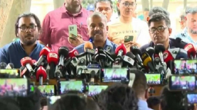 নির্বাচনের দুই মাস আগে রোডম্যাপ ঘোষণা: আইন উপদেষ্টা