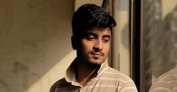  পারভেজ হত্যার ঘটনায় দুই ছাত্রী সাময়িক বহিষ্কার