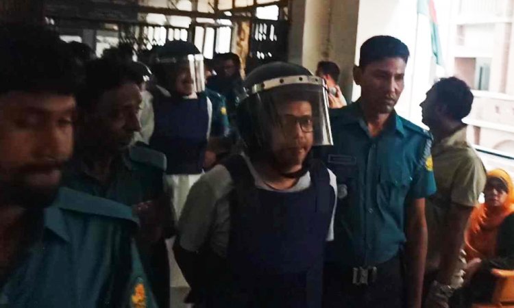 সংসদ ভবনে পালিয়ে ছিলেন শিরীন শারমিন-পলকসহ ১২ জন'