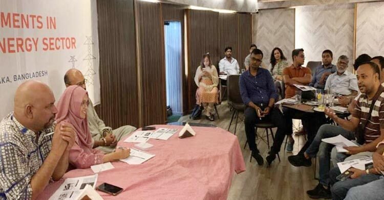  জীবাশ্ম জ্বালানিভিত্তিক প্রকল্প ‘এডিবির ১৭ বিলিয়ন ডলার বিনিয়োগে ঝুঁকিতে বাংলাদেশ’