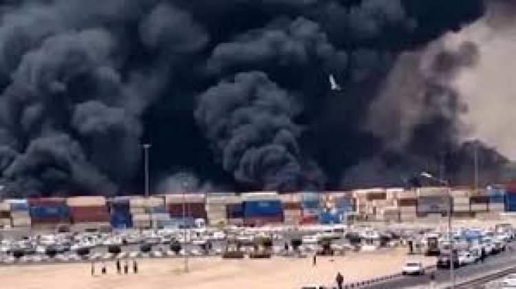 ইরানের বন্দর আব্বাসে ভয়াবহ বিস্ফোরণ, আহত বেড়ে ৪০৬