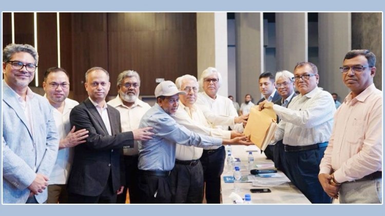 জমে উঠেছে বিজিএমইএ নির্বাচন, দুই প্যানেলের মনোনয়ন জমা