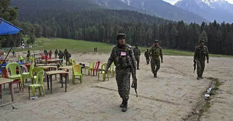  ভারতের বিভিন্ন রাজ্যে কাশ্মীরিদের হেনস্তা-মারধর-হত্যার হুমকি