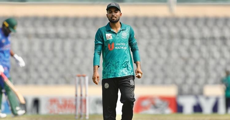  ম্যাচ রেফারির রায়ে নিষিদ্ধ হননি হৃদয়