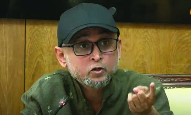 তিন সাংবাদিকের চাকরিচ্যুতিতে আমাদের সংশ্লিষ্টতা নেই: উপদেষ্টা ফারুকী