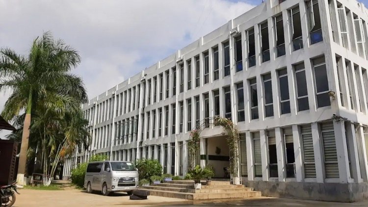 ডিআইইউ’র পুরাতন ক্যাম্পাসে ৩৫ ঘণ্টার বিদ্যুৎ বিরতি