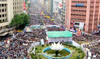 শাপলা চত্বরে শহীদ ৯৩ জনের তথ্য প্রকাশ করলো হেফাজত