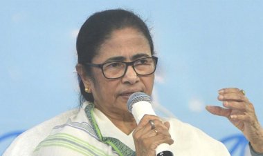 পাকিস্তানে হামলার পর মুখ খুললেন পশ্চিমবঙ্গের মুখ্যমন্ত্রী
