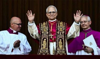 ক্যাথলিক চার্চের নতুন পোপ যুক্তরাষ্ট্রের রবার্ট প্রিভোস্ট