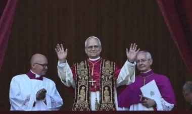  নতুন পোপ হলেন রবার্ট প্রেভোস্ট     