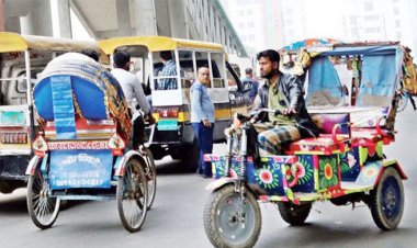 ঢাকার মূল সড়কে কোনো রিকশা চলতে পারবে না: ডিএনসিসি প্রশাসক