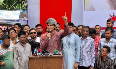 জবি শিক্ষার্থীদের সাথে সরকারকে আলোচনায় বসার আহ্বান সাকির