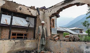 যুদ্ধে ১০ হাজারেরও বেশি ভারতীয় বাড়ি ধ্বংস করেছে পাকিস্তান