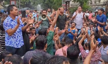 শাহবাগ অবরোধ ছাত্রদলের, যান চলাচল বন্ধ