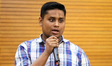 প্রয়োজনে সেনাবাহিনীর সঙ্গে কাঁধে কাঁধ মিলিয়ে লড়াই করব : হাসনাত