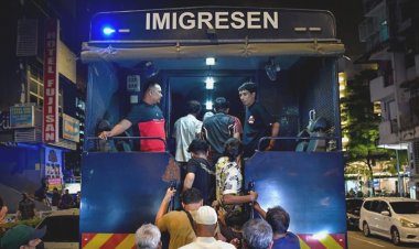 মালয়েশিয়ায় সাঁড়াশি অভিযানে বাংলাদেশিসহ আটক ৫৯৭ অভিবাসী