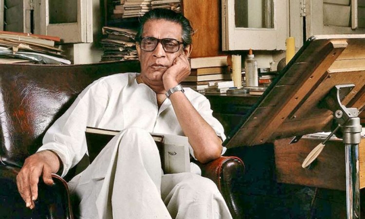 বাংলা চলচ্চিত্রের নক্ষত্র সত্যজিৎ রায়ের জন্মদিন আজ