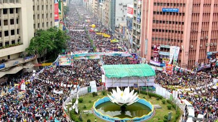 শাপলা চত্বরে শহীদ ৯৩ জনের তথ্য প্রকাশ করলো হেফাজত