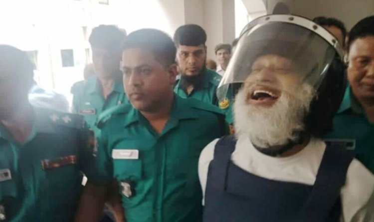 আদালতে পুলিশের সঙ্গে হাজী সেলিমের চিৎকার-চেঁচামেচি