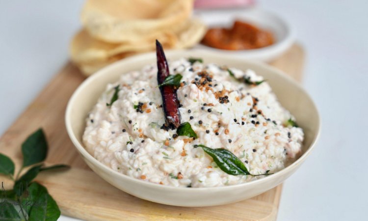 গরমে পেট ঠাণ্ডা রাখতে খেতে পারেন দই-ভাত