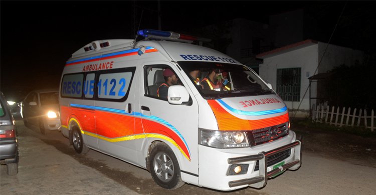  পাকিস্তানে ভারতের হামলা, নিহত ৮