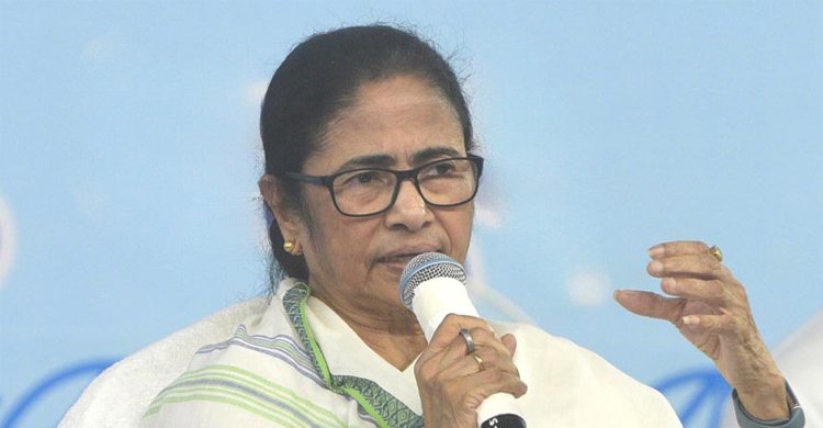 পাকিস্তানে হামলার পর মুখ খুললেন পশ্চিমবঙ্গের মুখ্যমন্ত্রী