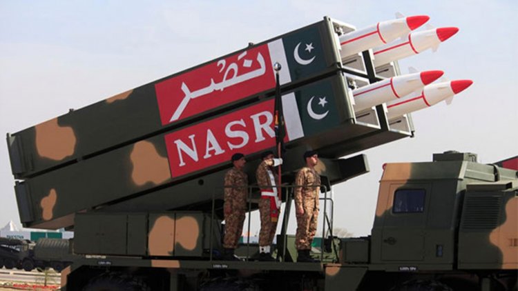 ভারতকে জবাব দিতে অনুমতি পেল পাকিস্তানের সামরিক বাহিনী