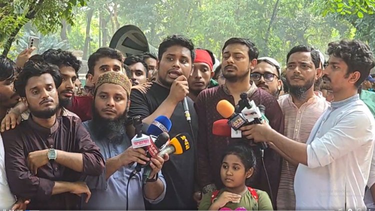 বাদ জুমা বড় জমায়েতের ডাক হাসনাতের