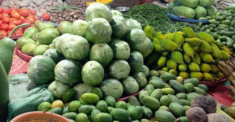 খুলনার বাজারে বেড়েছে সবজির দাম