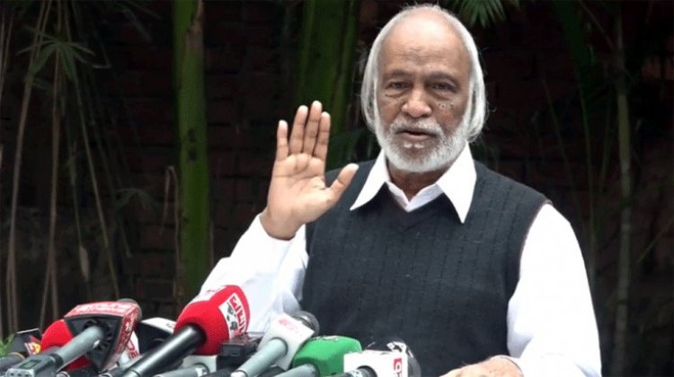 শিক্ষার্থীদের পড়াশোনায় মনোযোগ দিতে বললেন ড. মঈন খান