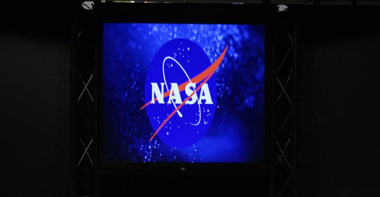  মহাকাশে ভয়েজার ১-এর থ্রাস্টার ফের চালু করেছে নাসা