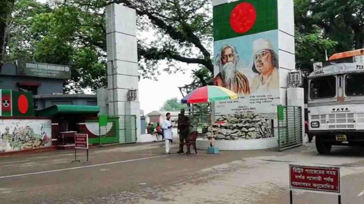 স্থলবন্দর দিয়ে বাংলাদেশ থেকে পোশাকসহ বিভিন্ন পণ্য আমদানি বন্ধ করলো ভারত