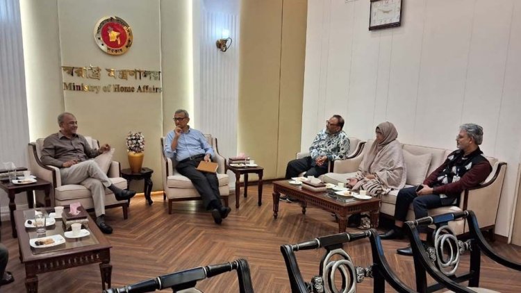 সাম্য হত্যার তদন্ত ডিবির কাছে হস্তান্তরের আশ্বাস স্বরাষ্ট্র উপদেষ্টার