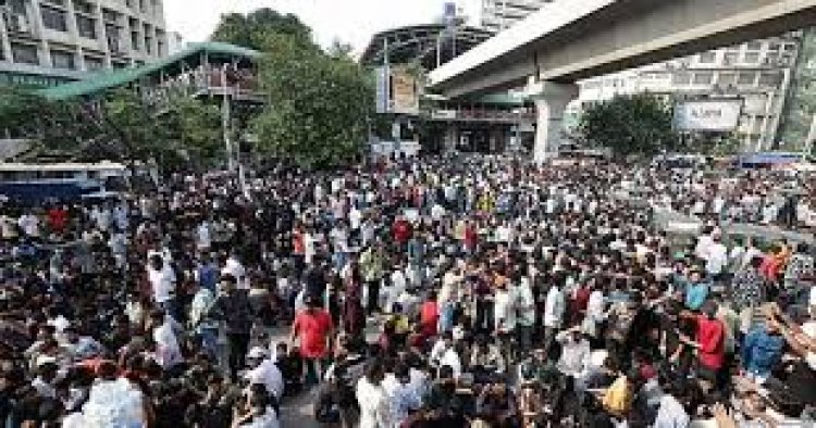 কঠোর কর্মসূচির হুঁশিয়ারি দিয়ে শাহবাগ ছাড়লো ছাত্রদল