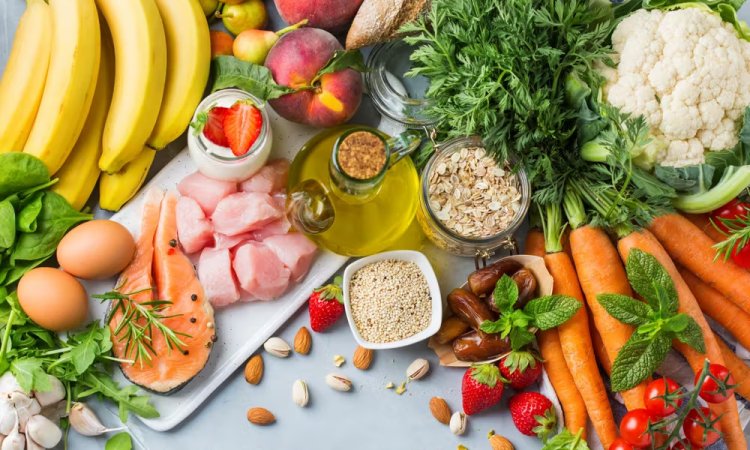 উচ্চ রক্তচাপ ও মানসিক চাপ কমাতে যেসব খাবার খেতে পারেন