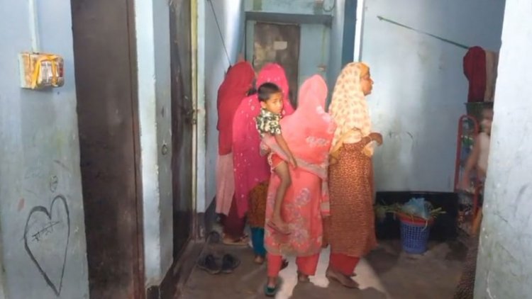 গাজীপুরে নারী পোশাককর্মীকে কুপিয়ে হত্যা, স্বামী আটক