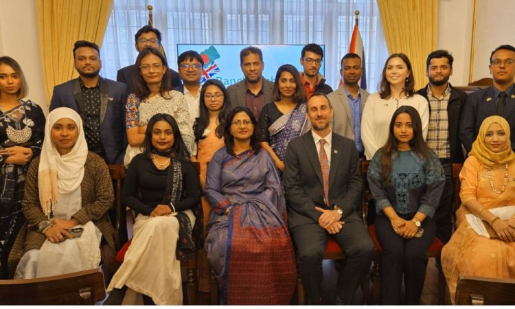 লন্ডনে স্কলারশিপ পাওয়া শিক্ষার্থীদের বাংলাদেশ হাইকমিশনের সংবর্ধনা